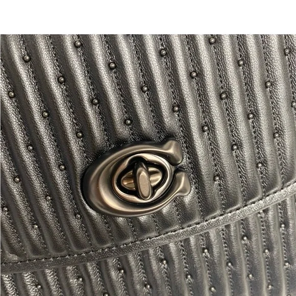 Ciach Parker shoulder bags with Quilting and Rivets. - Picture 7 of 7